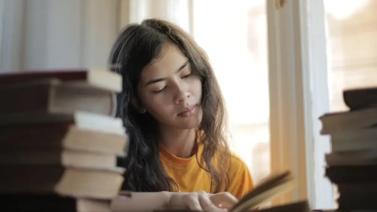 Apozitia pe înțelesul tău — definiție simplă și exemple